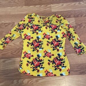 Women’s xl flower 3/4 sleeve
